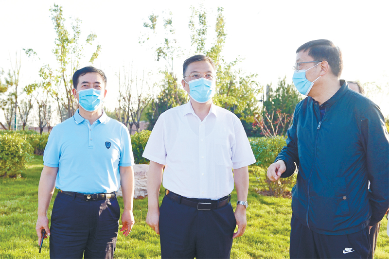 楊勤榮：拆出新空間 整出新品質 全面提升城市精細化管理水平